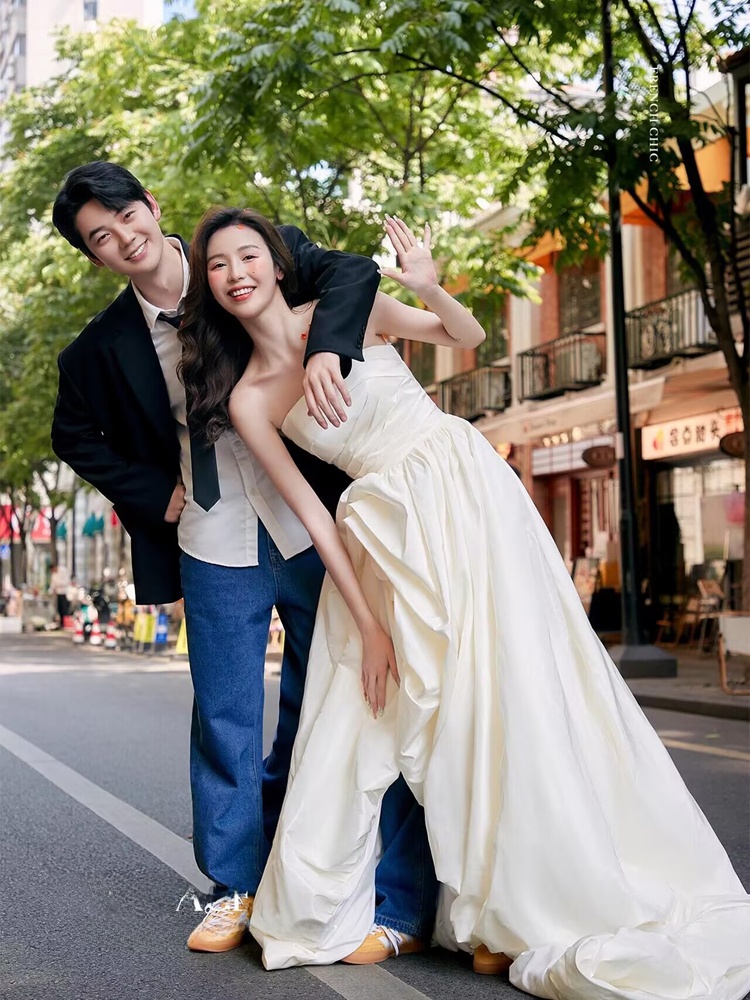 Street Fashion Photography - Vestido de Mezclilla Estilo Coreano a