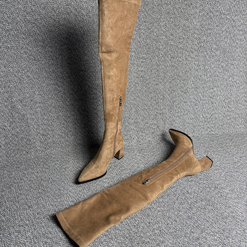 Botas por encima de la rodilla - Street Fashion Rome reseña y precio