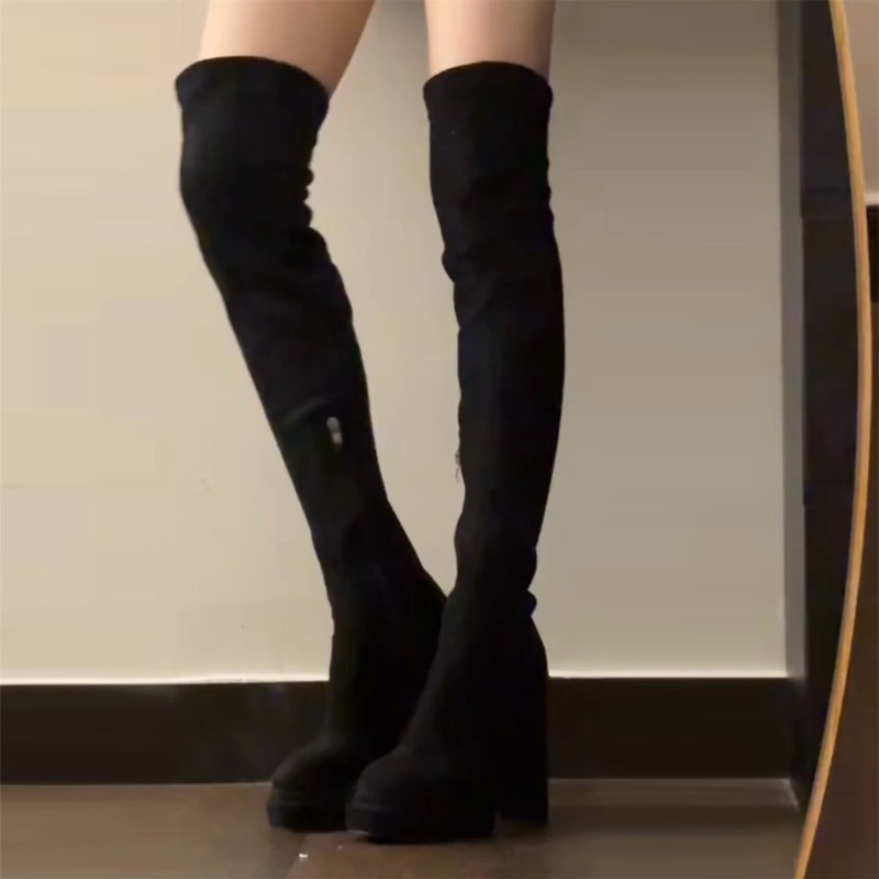 Botas Altas hasta el Muslo par - Street Fashion Rome reseña y precio
