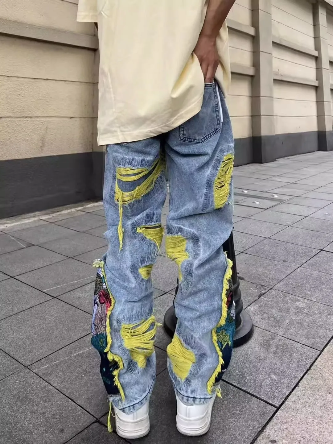 Vaqueros dilapidados con borda - Street Fashion Jeans Men reseña y precio