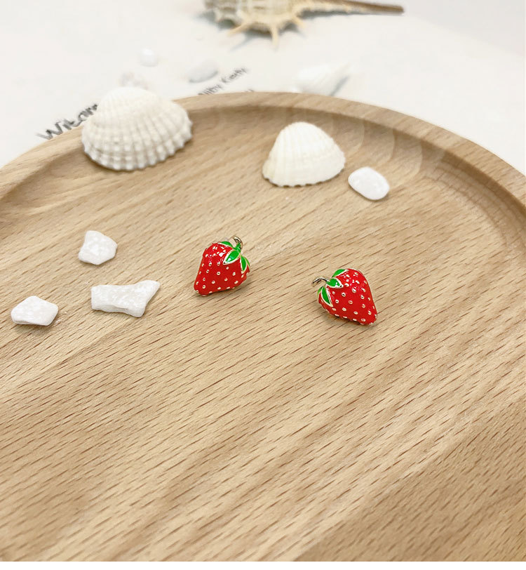 Pendientes acrílicos de fresa  - Street Fashion Earrings reseña y precio